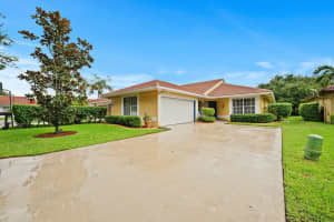 902 NW 104th Ln, Coral Springs, FL 33071 Sold 09/27/24