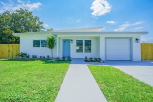 124 E Arbor Ave, Port Saint Lucie, FL 34952 Sold 10/21/24