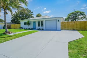 124 E Arbor Ave, Port Saint Lucie, FL 34952 Sold 10/21/24
