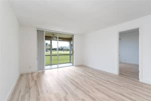 9200 N Hollybrook Lake Dr 109, Pembroke Pines, FL 33025 Sold 11/05/24