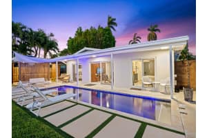 156 NE 30th St, Wilton Manors, FL 33334 Sold 09/30/24