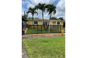 3501 NW 210th Ter, Miami Gardens, FL 33056 Sold 11/27/24