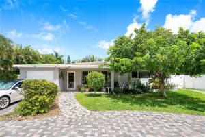321 NE 29th St, Boca Raton, FL 33431 Sold 11/06/24