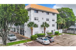 1407 NE 56th St 105, Fort Lauderdale, FL 33334 Sold 10/18/24