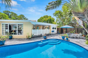 700 NE 15th Ct, Fort Lauderdale, FL 33304 Sold 10/18/24