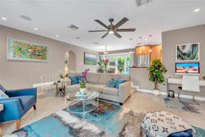 700 NE 15th Ct, Fort Lauderdale, FL 33304 Sold 10/18/24