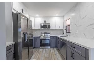 2833 Carambola Cir S 19104, Coconut Creek, FL 33066 Sold 12/16/24