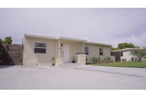 1113 NW 11th Pl, Fort Lauderdale, FL 33311 Sold 10/07/24