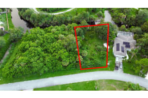 115 Chaloupe Ter, Sebastian, FL 32958 Sold 02/25/25