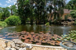 700 S Old Nob Hill Rd, Plantation, FL 33324 Sold 12/31/24