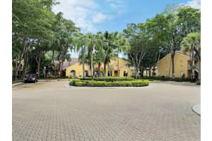 1149 Coral Club Dr 1149, Coral Springs, FL 33071 Sold 10/29/24