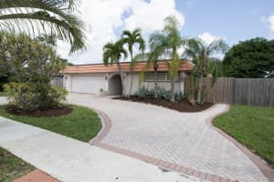 1201 NW 7th St, Boca Raton, FL 33486 Sold 10/17/24