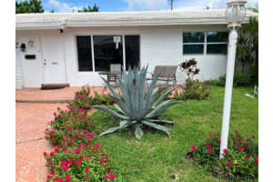 2830 NW 1st Ave, Pompano Beach, FL 33064 Sold 01/21/25