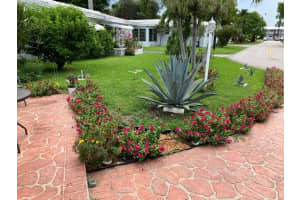 2830 NW 1st Ave, Pompano Beach, FL 33064 Sold 01/21/25