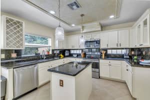 6248 Willoughby Circle, Lake Worth, FL 33463 Sold 02/28/25