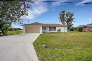 102 SW Carter Avenue, Port Saint Lucie, FL 34983 Sold 11/08/24