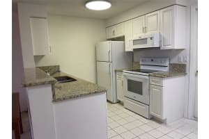 790 Sorrento Dr, Weston, FL 33326 Sold 10/09/24