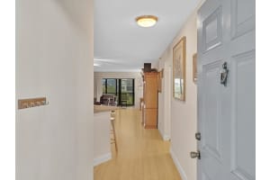 2215 Cypress Island Dr 402, Pompano Beach, FL 33069 Sold 11/15/24