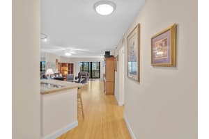 2215 Cypress Island Dr 402, Pompano Beach, FL 33069 Sold 11/15/24