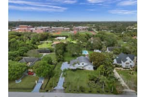 11811 SW 3rd St, Plantation, FL 33325 Sold 08/11/25