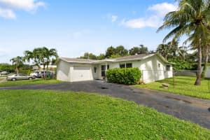 11951 NW 33rd St, Sunrise, FL 33323 Sold 11/21/24