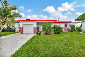 3680 NE 14th Ave, Pompano Beach, FL 33064 Sold 09/13/24