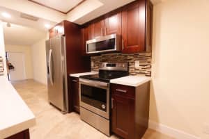 9547 NW 2nd Pl 1B, Coral Springs, FL 33071 Sold 02/05/25