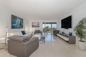 9165 SW 14th St 1403, Boca Raton, FL 33428 Sold 12/19/24