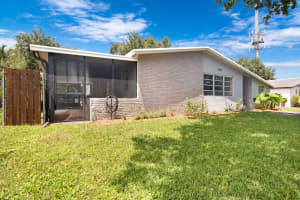 2830 N 62nd Ave, Hollywood, FL 33024 Sold 01/07/25