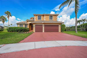 18980 SW 30th St, Miramar, FL 33029 Sold 03/07/25