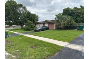 8004 NW 74th Ter, Tamarac, FL 33321 Sold 09/12/24