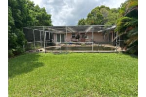 8004 NW 74th Ter, Tamarac, FL 33321 Sold 09/12/24
