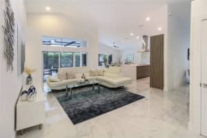 450 Carrington Dr, Weston, FL 33326 Sold 10/16/24