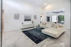 450 Carrington Dr, Weston, FL 33326 Sold 10/16/24