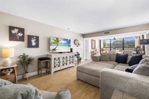 1526 Whitehall Dr 105, Davie, FL 33324 Sold 02/26/25