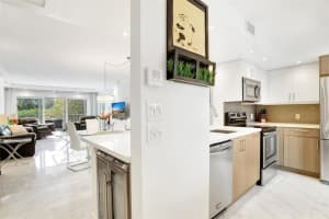 3250 N Palm Aire Dr 207, Pompano Beach, FL 33069 Sold 03/14/25