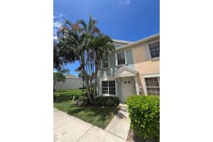 16721 Hemingway Dr, Weston, FL 33326 Sold 10/08/24