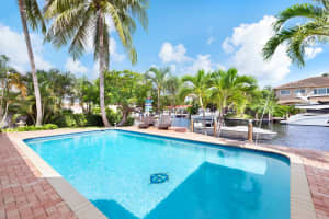 2449 SE 12th St, Pompano Beach, FL 33062 Sold 11/25/24