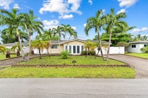 340 NW 35th St, Oakland Park, FL 33309 Sold 03/07/25