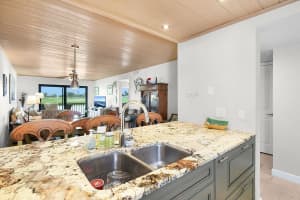 40 NE Plantation Rd 109, Stuart, FL 34996 - MLS#F10458694