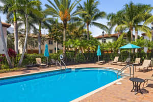 578 NW Crane Ter, Boca Raton, FL 33432 Sold 04/02/25