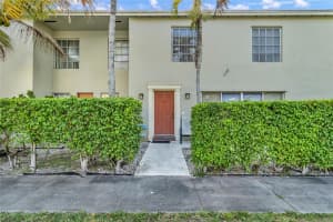 5880 NW 57th Ave 6, Tamarac, FL 33319 - MLS#F10458741