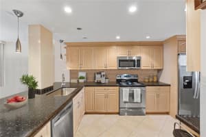 2200 NE 33rd Ave 6K, Fort Lauderdale, FL 33305 Sold 03/31/25