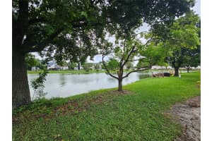 671 Banks Rd 671, Margate, FL 33063 Sold 11/12/24