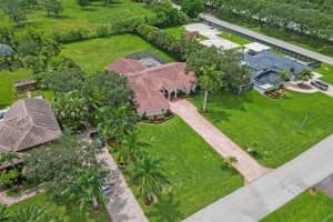 12360 NW 9th St, Plantation, FL 33325 Sold 10/21/24
