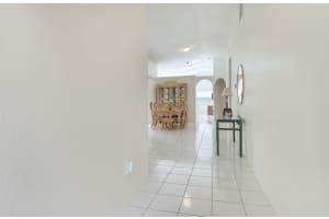 9934 NW 30th St, Doral, FL 33172 Sold 10/11/24