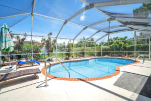 215 Entrada Dr, Hollywood, FL 33021 Sold 05/09/25