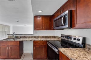 6112 NW 10th St, Margate, FL 33063 Sold 04/21/25