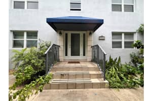7701 SW 55th Ave D, Miami, FL 33143 Sold 10/31/24