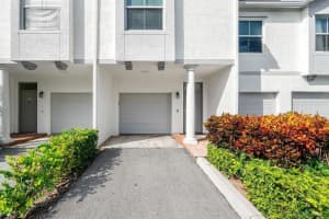 2050 Alta Meadows Ln 2103, Delray Beach, FL 33444 Sold 11/14/24